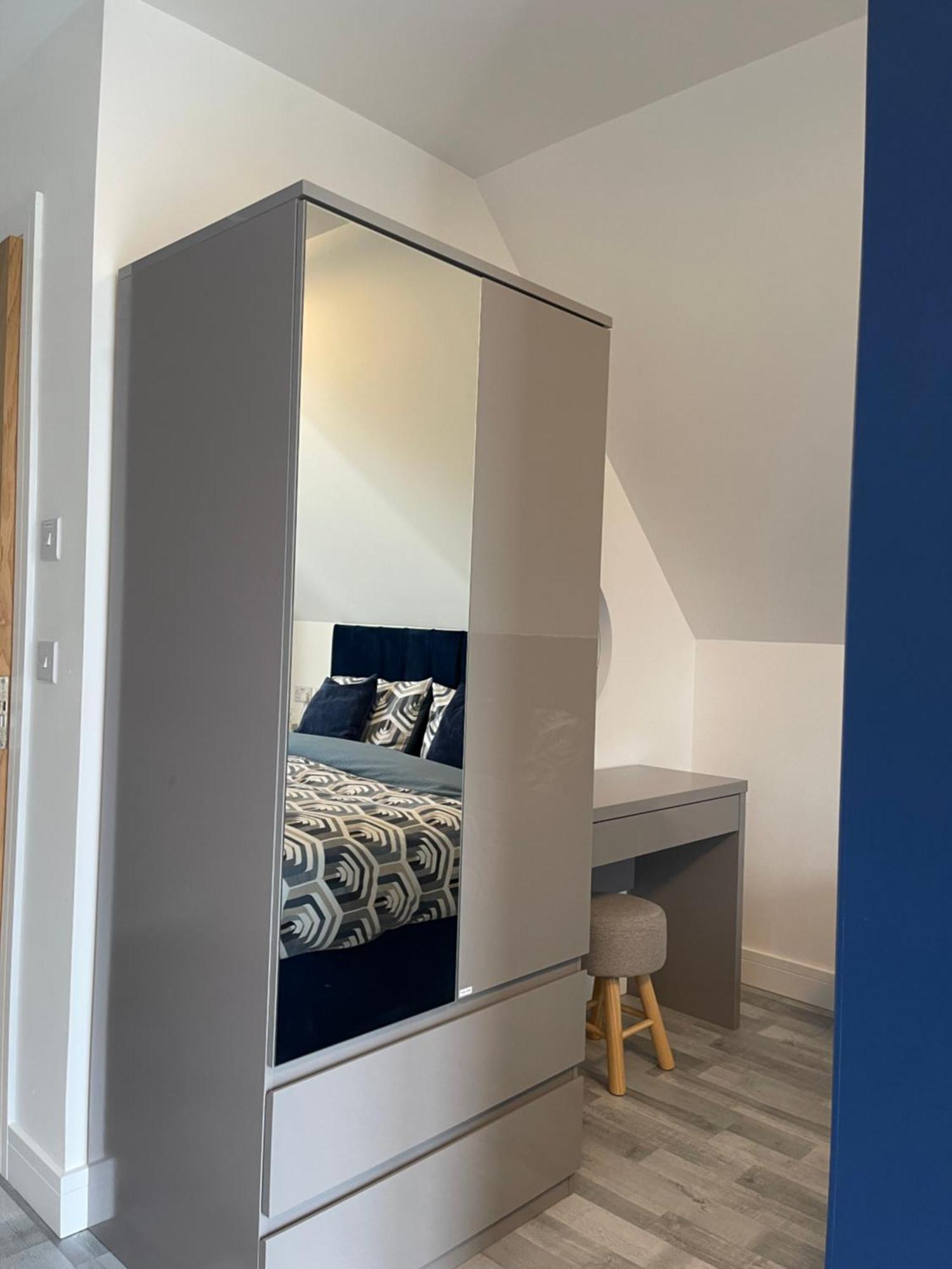Lochside Loft - Self Catering Apartment For 2 In A Great Location For Inverness Airport And Both Cabot Highlands & Nairn Golf Courses Exterior foto